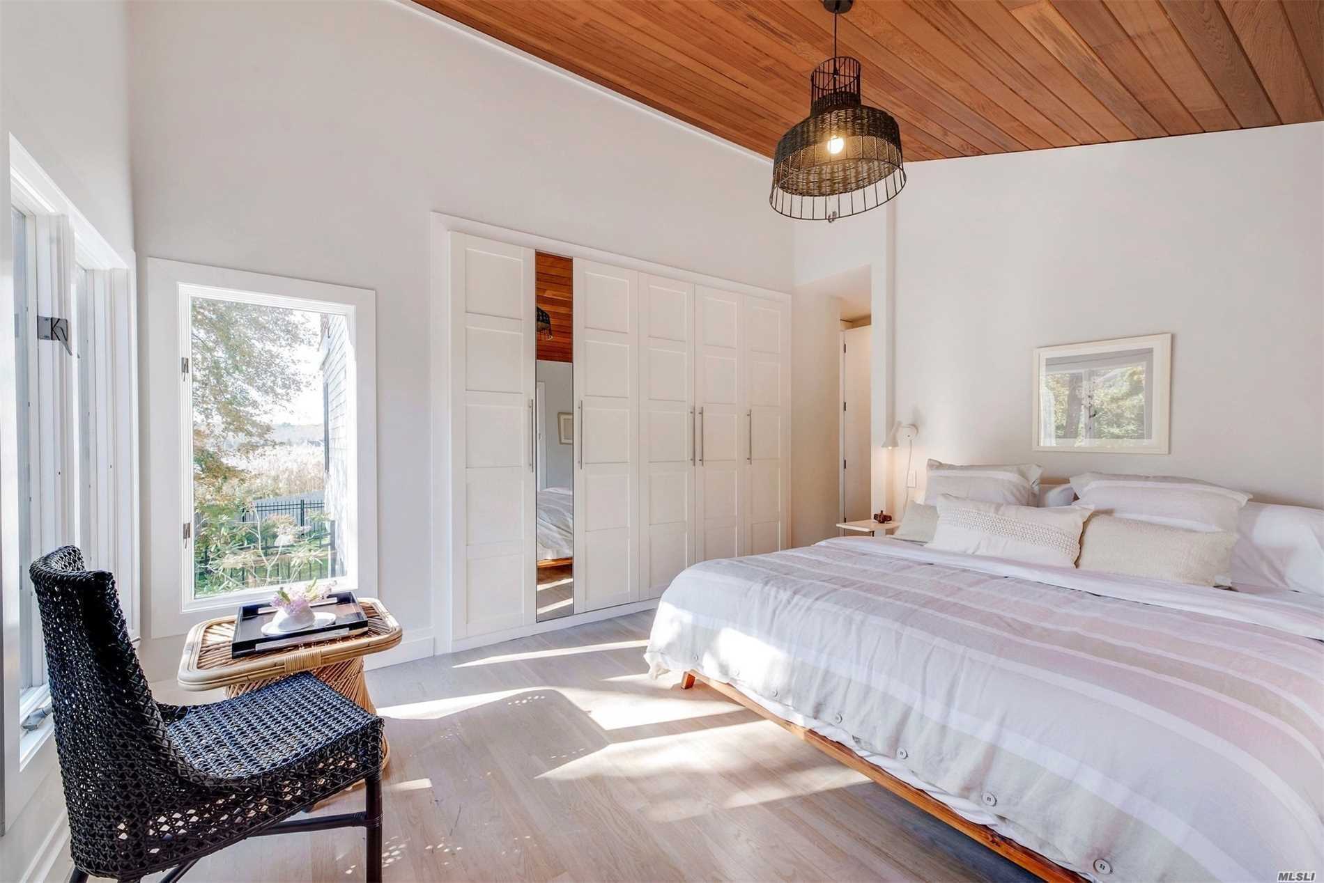 26 East Tiana Road Hampton Bays, NY 11946 - Photo 20 of 20