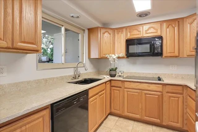 $819,000 | 5910 Encina Road, Unit 3, Goleta, CA 93117