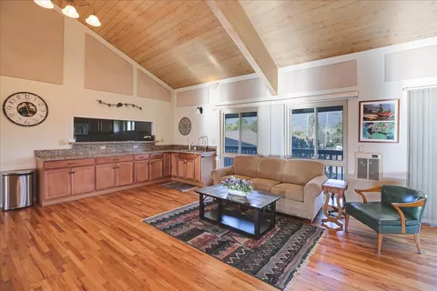 $819,000 | 5910 Encina Road, Unit 3, Goleta, CA 93117