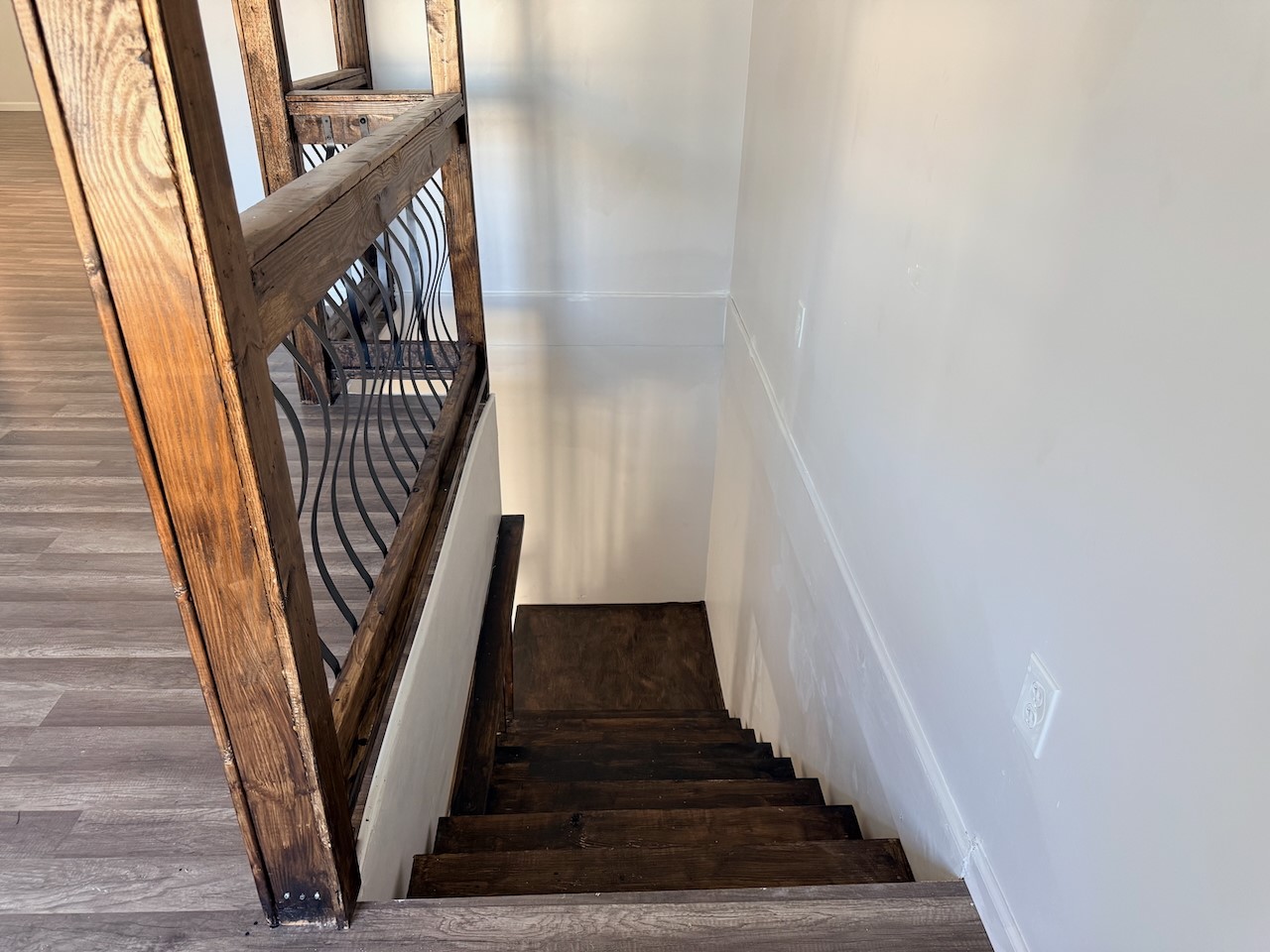 3512 Castor Street Houston, TX 77022 - Photo 21 of 24 a view of entryway