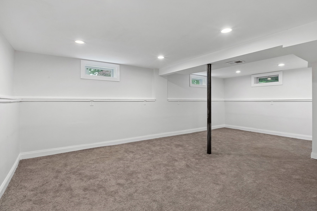 21 Rhoda Street Tewksbury, MA 01876 - Photo 26 of 31 Gallery Image 26