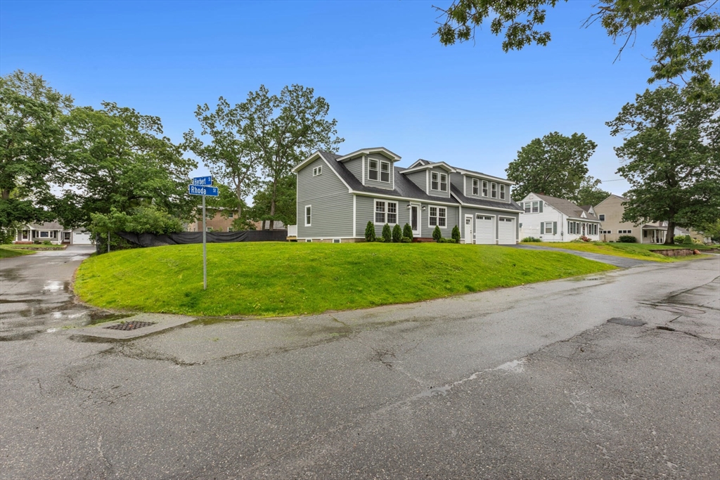 21 Rhoda Street Tewksbury, MA 01876 - Photo 3 of 31 Gallery Image 3