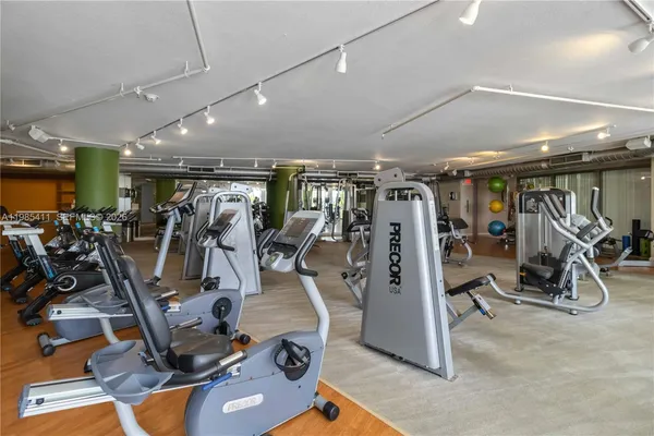 $274,000 | 2641 North Flamingo Road, Unit 307N, Sunrise, FL 33323