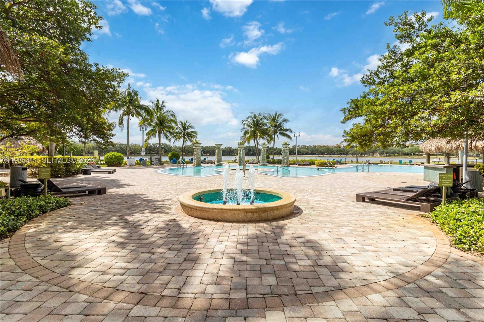 2641 North Flamingo Road, Unit 307N Sunrise, FL 33323 - Photo 34 of 40