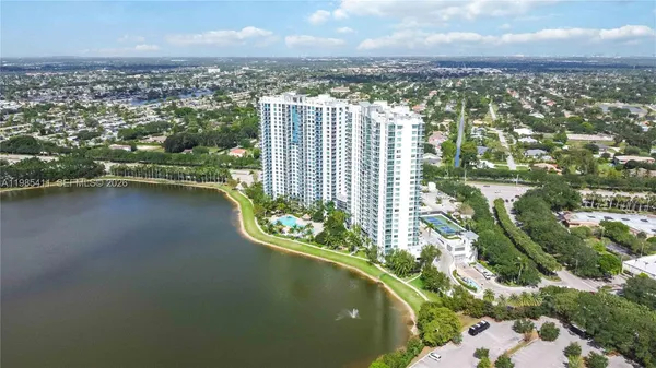$274,000 | 2641 North Flamingo Road, Unit 307N, Sunrise, FL 33323