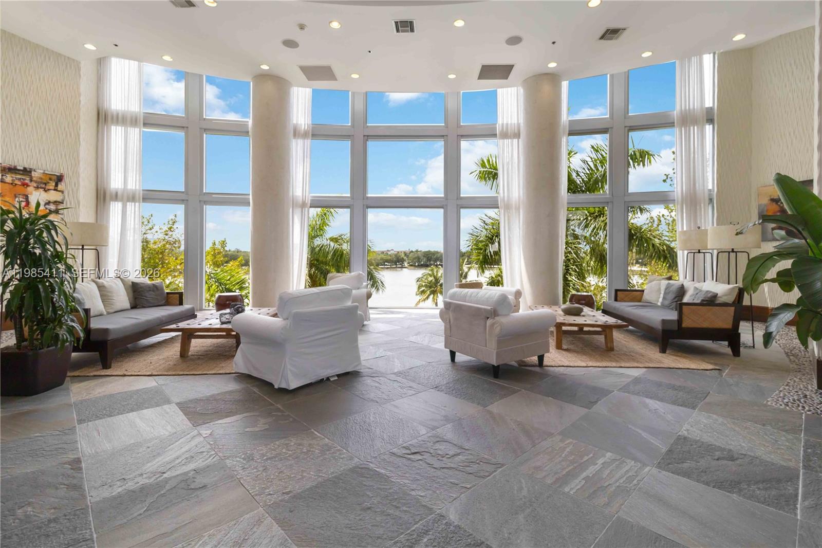 2641 North Flamingo Road, Unit 307N Sunrise, FL 33323 - Photo 4 of 40