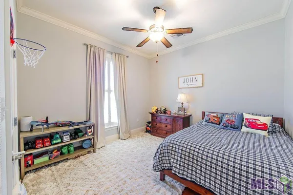 $464,000 | 462 Meadow View Court, Thibodaux, LA 70301