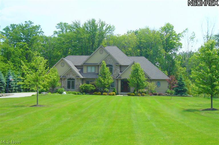 12375 Falcon Ridge Road Chesterland, OH 44026 - Photo 1 of 25 Gallery Image 1