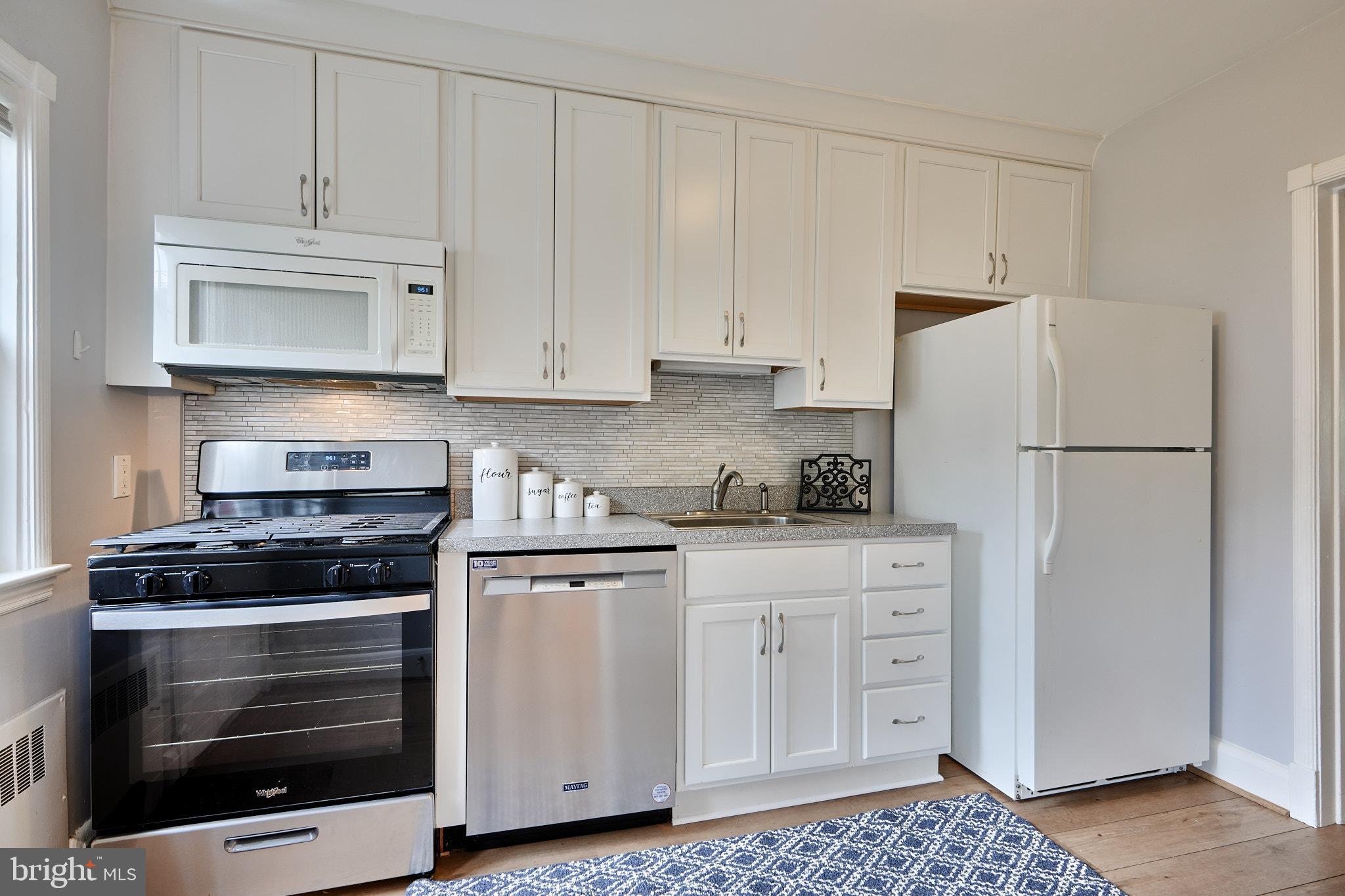 217 Dumbarton Road Baltimore, MD 21212 - Photo 15 of 55 Updated White Kitchen!