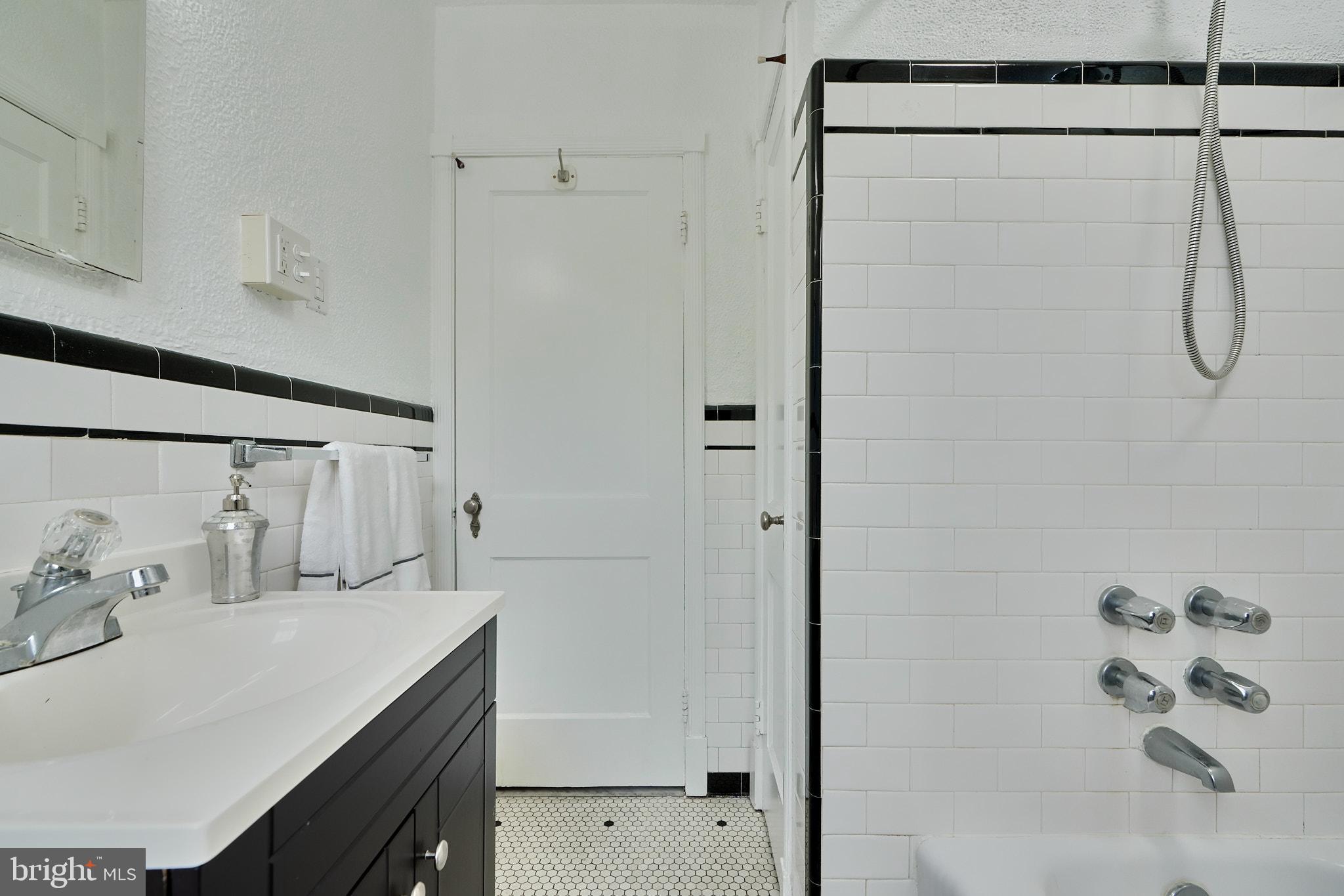 217 Dumbarton Road Baltimore, MD 21212 - Photo 33 of 55