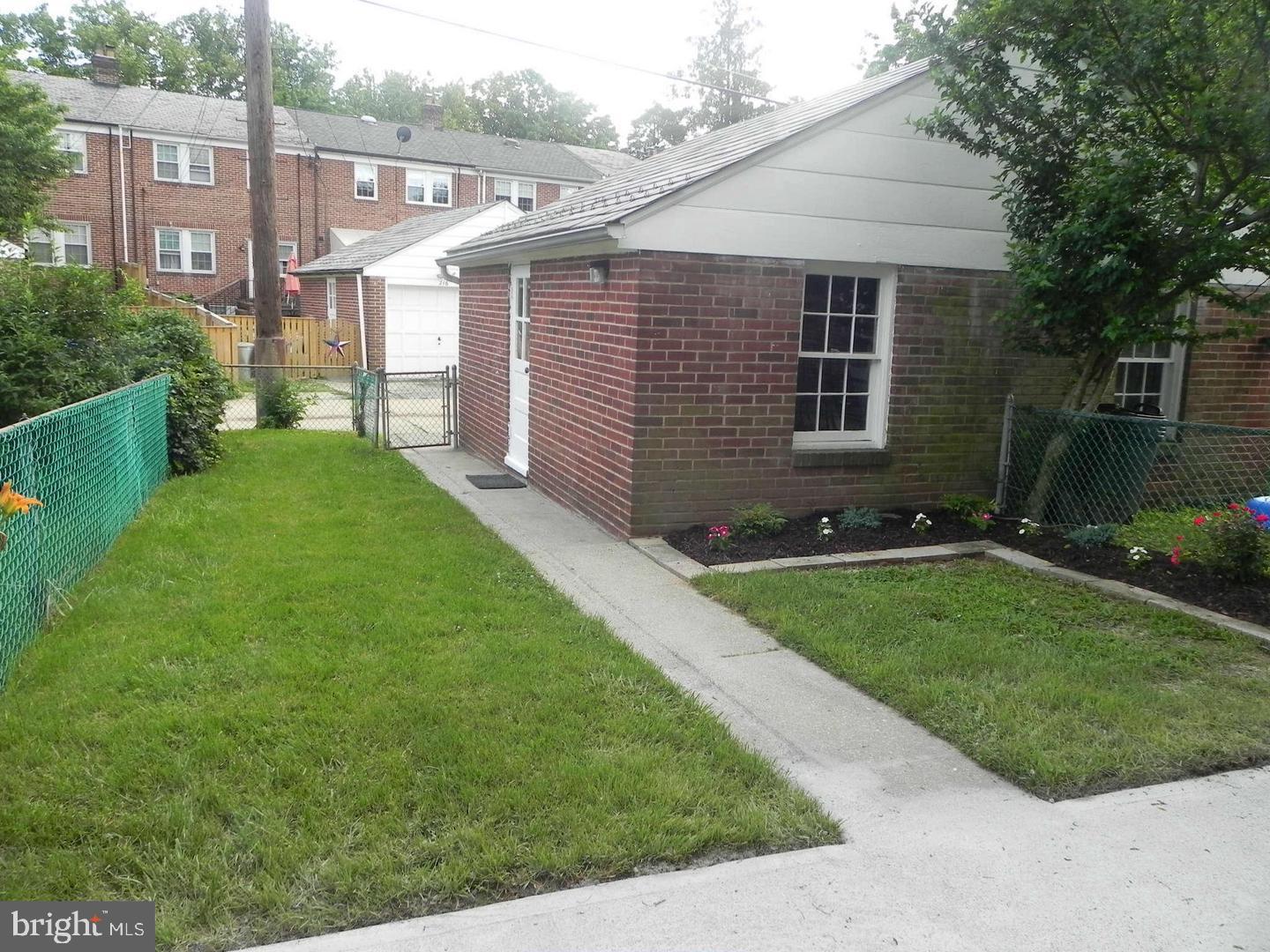 217 Dumbarton Road Baltimore, MD 21212 - Photo 45 of 55 Anpther view/yard