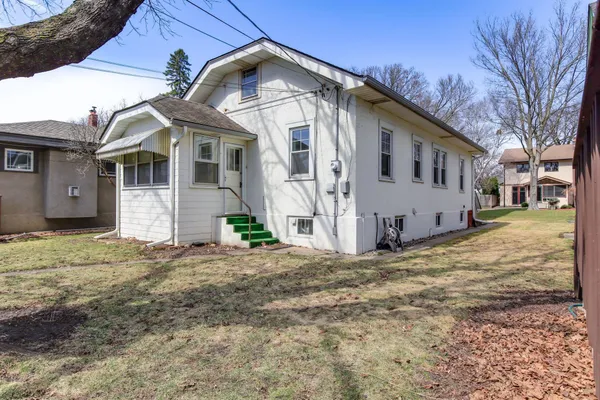 $350,000 | 1786 Juliet Avenue, St. Paul, MN 55105