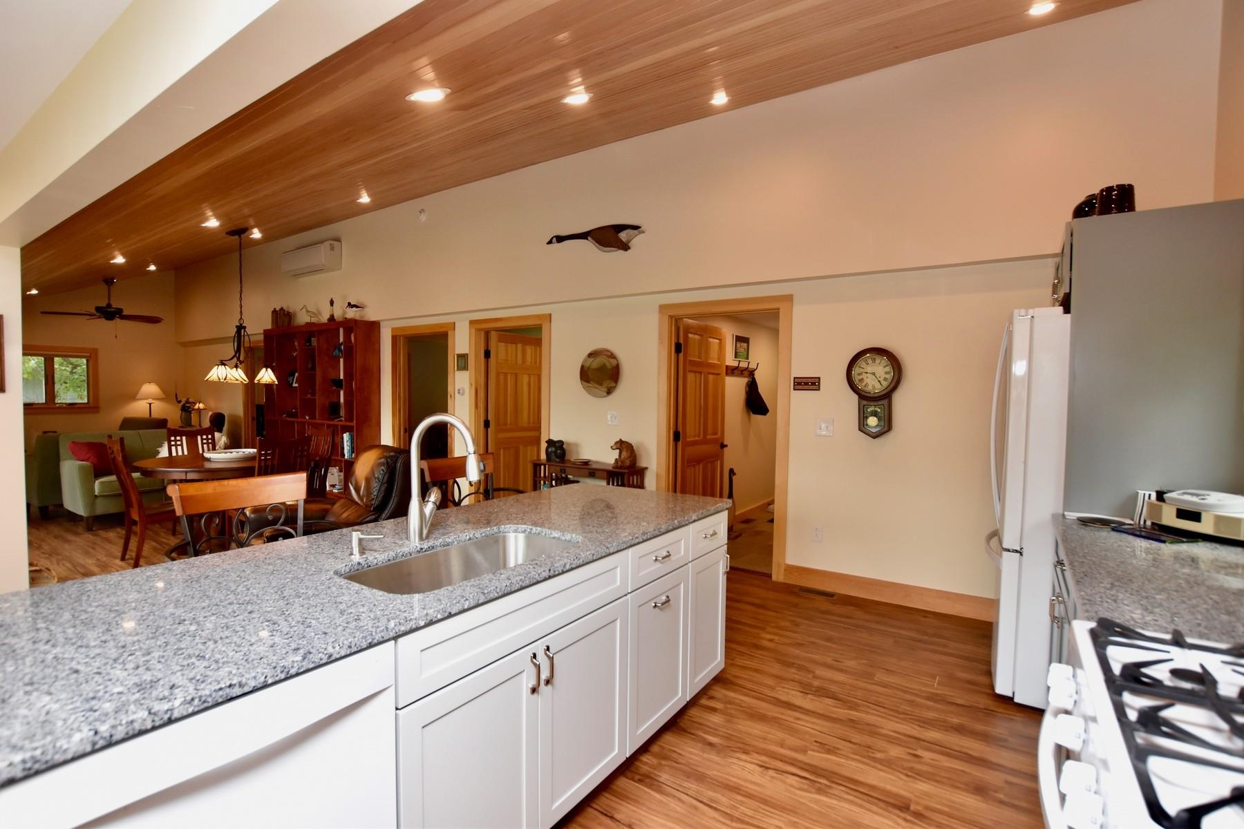 224 Rustics Road Castleton, VT 05732 - Photo 14 of 33
