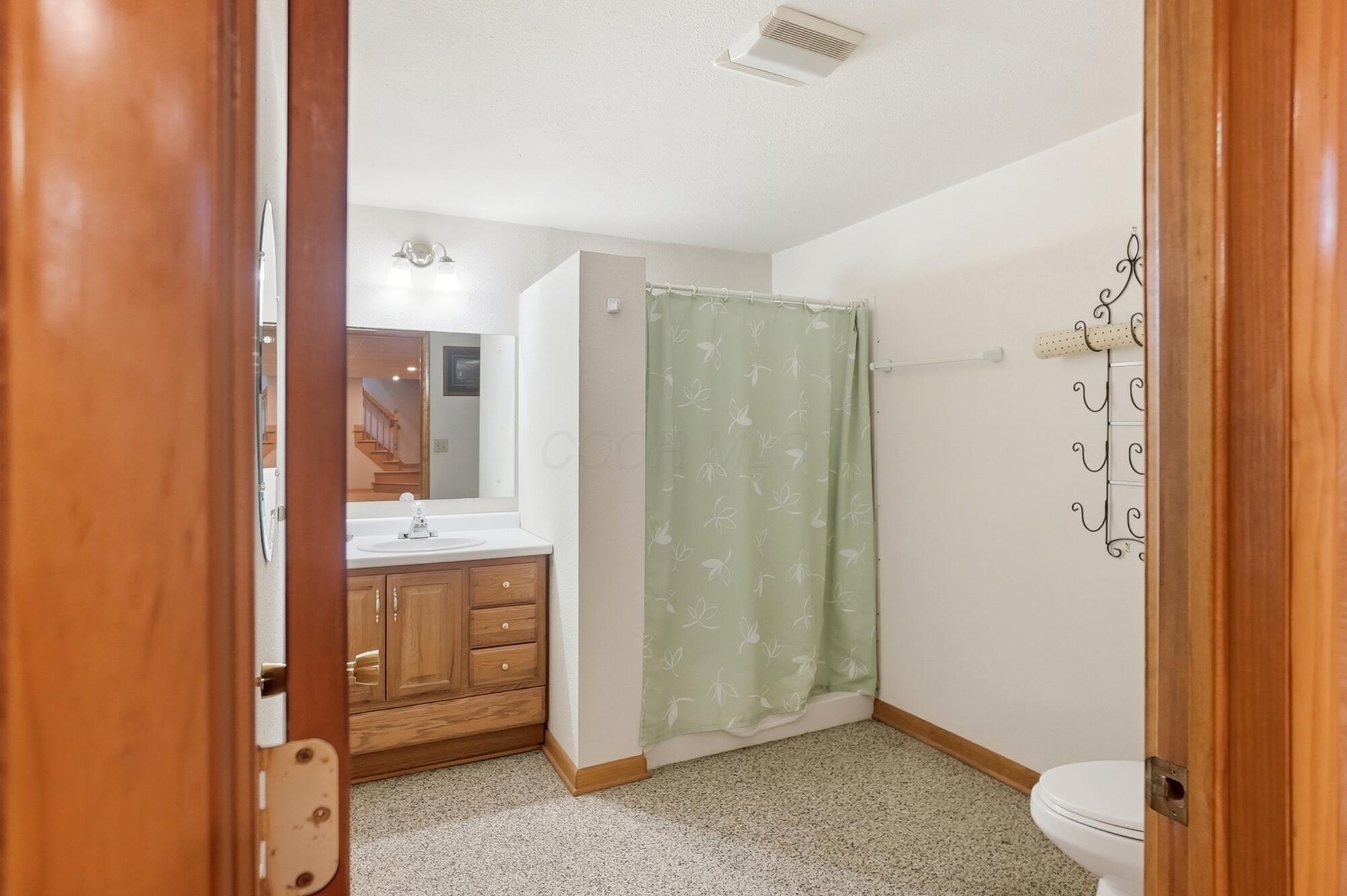 236 Drakewood Road Westerville, OH 43081 - Photo 39 of 55