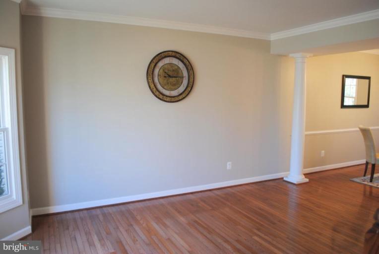 47659 Rhyolite Place Sterling, VA 20165 - Photo 5 of 25 Formal living room