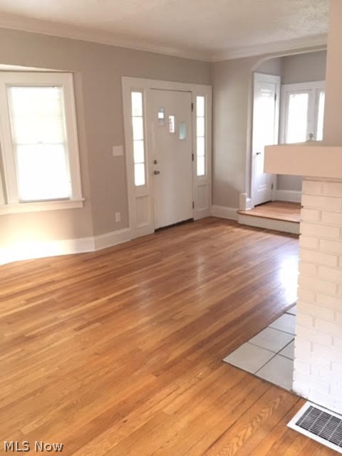 882 Montford Road Cleveland Heights, OH 44121 - Photo 5 of 35