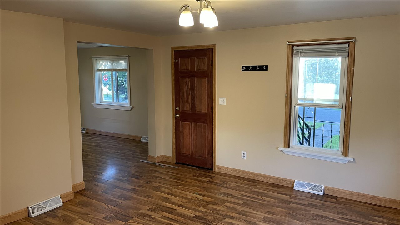 429 South Mercer Pinconning, MI 48650 - Photo 13 of 31 Gallery Image 13