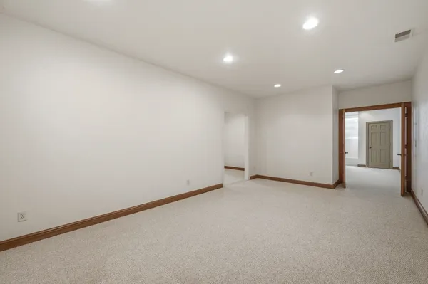 $1,295,000 | 6121 Sandy Cove, Luxemburg, WI 54217
