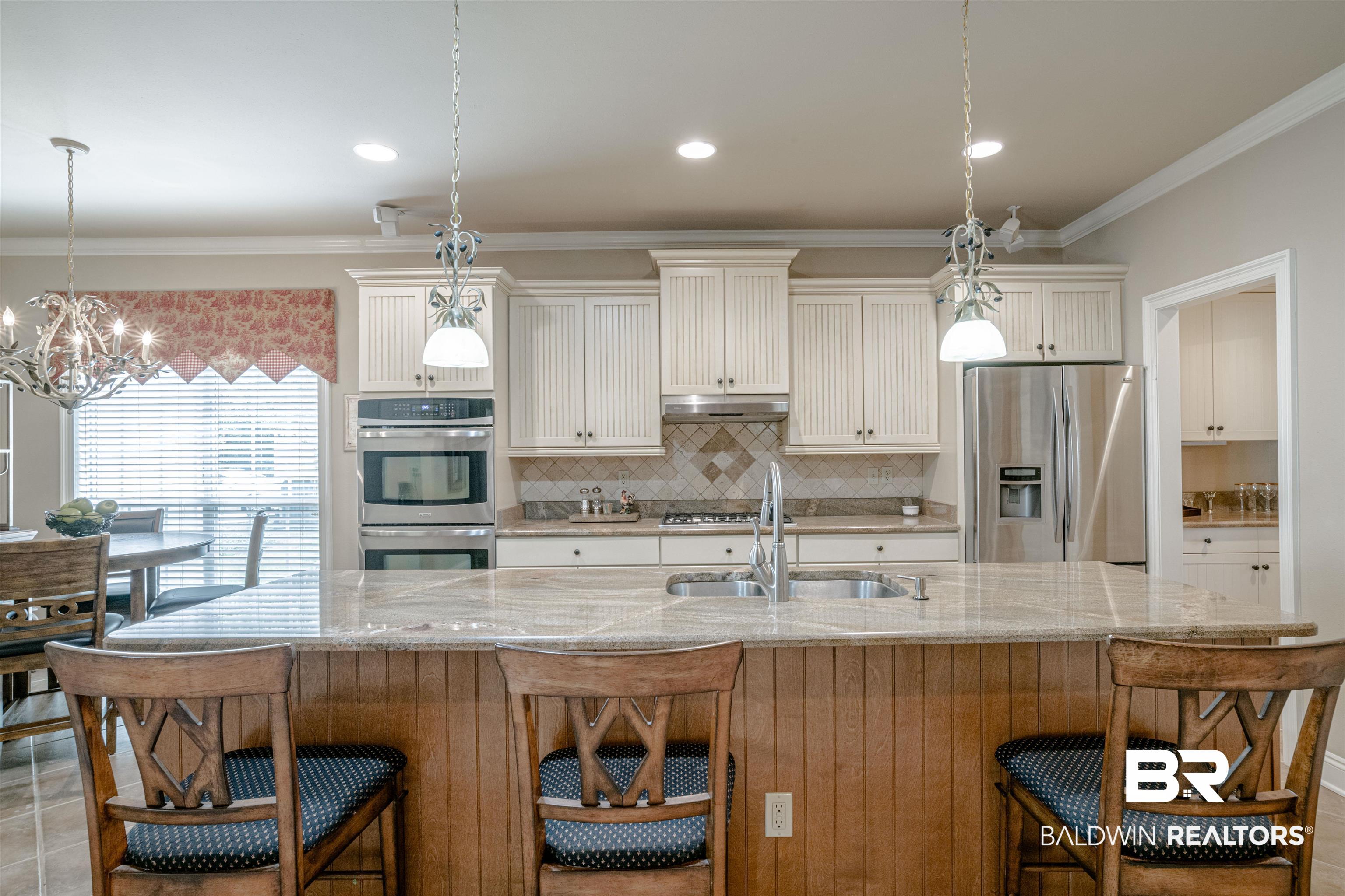 211 Savannah Circle Foley, AL 36535 - Photo 9 of 46