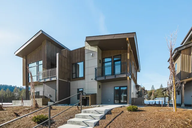$808,000 | 13005 Winter Camp Way, Truckee, CA 96161