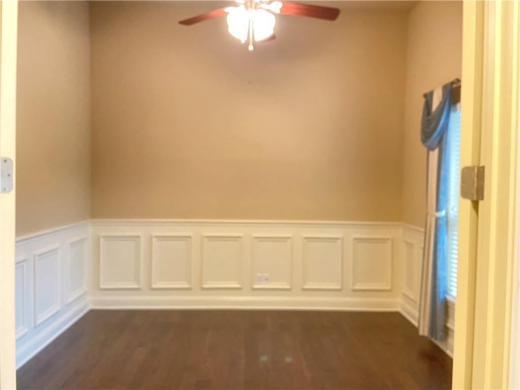 3216 Herradura Drive Cedar Park, TX 78641 - Photo 32 of 35 a view of an empty room with a window