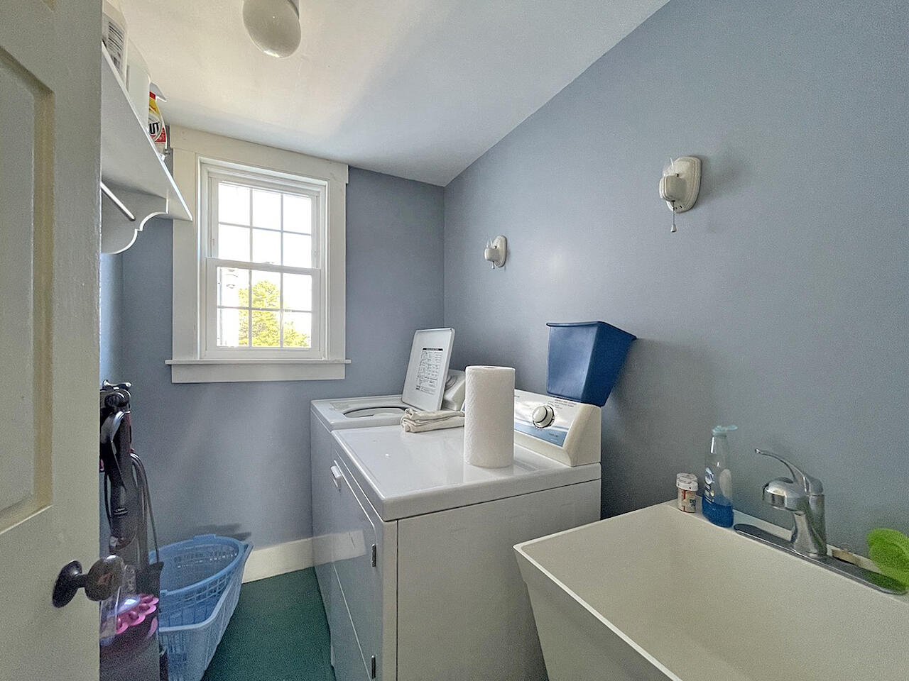 108 Heath Road Bremen, ME 04551 - Photo 18 of 51 Laundry