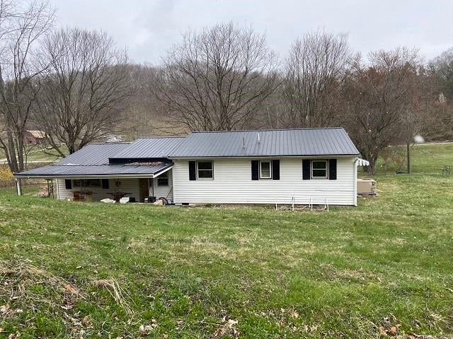 2028 West Donta Road Ashland, KY 41102 - Photo 3 of 18 Gallery Image 3
