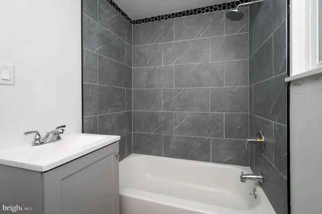 $189,900 | 620 Minor Street, Reading, PA 19602