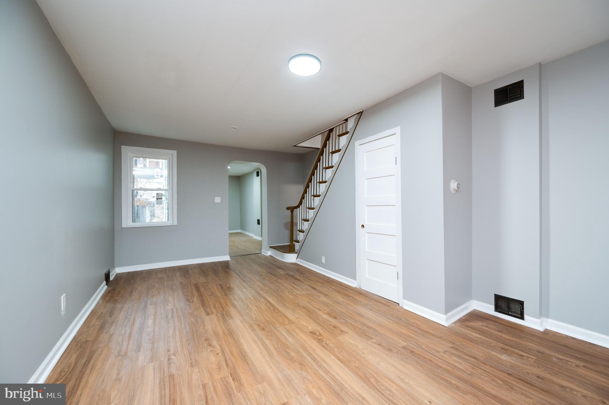 620 Minor Street Reading, PA 19602 - Photo 6 of 36