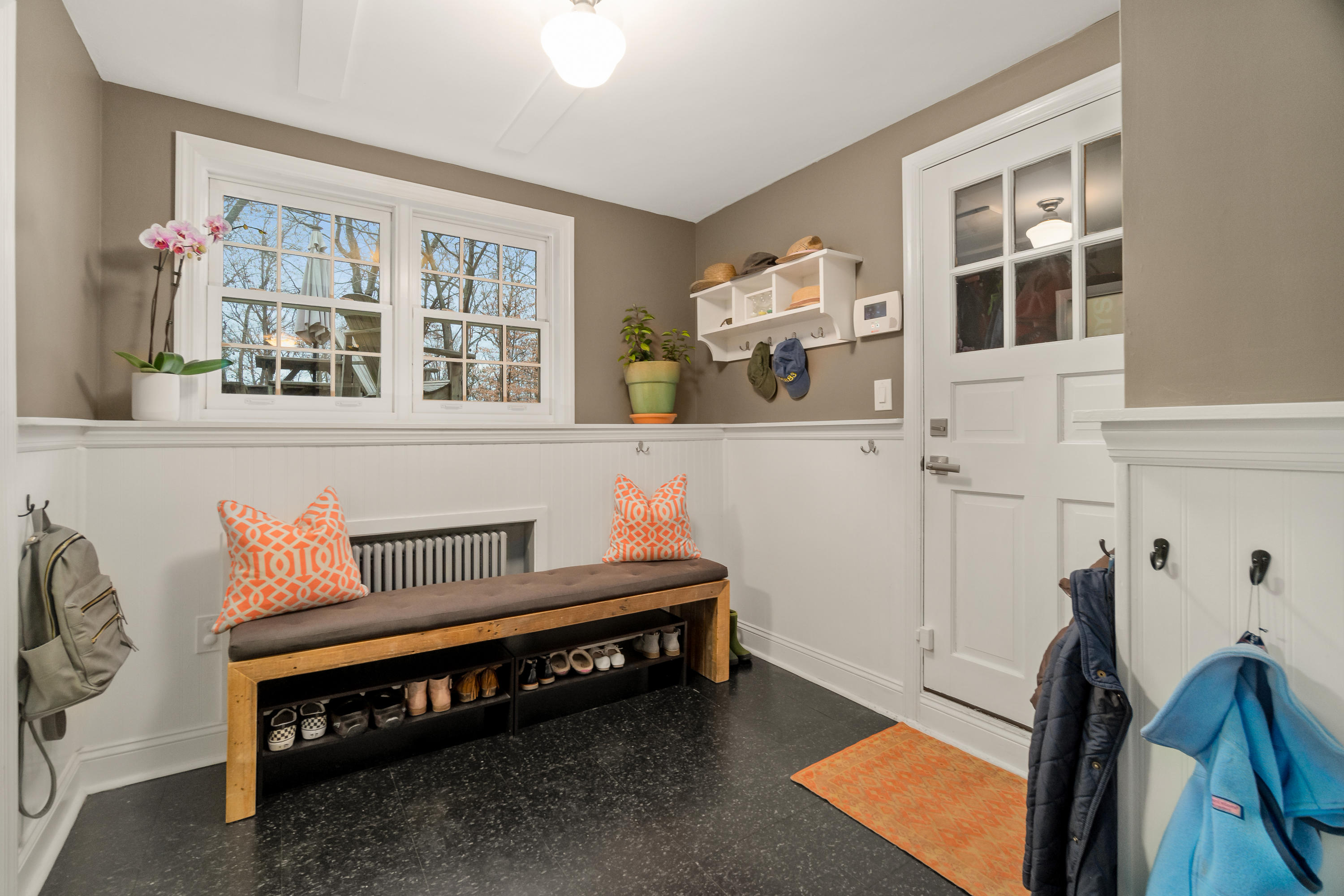 13 Hidden Hill Road Weston, CT 06883 - Photo 12 of 27 Mudroom