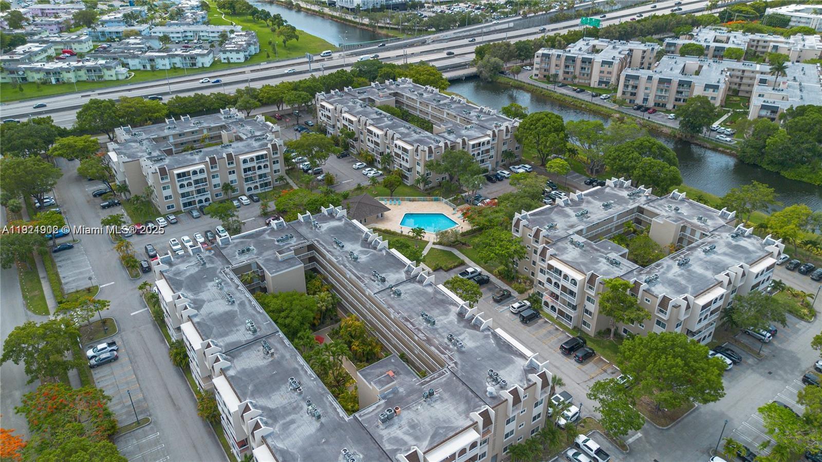 9446 Southwest 140th Court, Unit 9446 Miami, FL 33186 - Photo 28 of 48