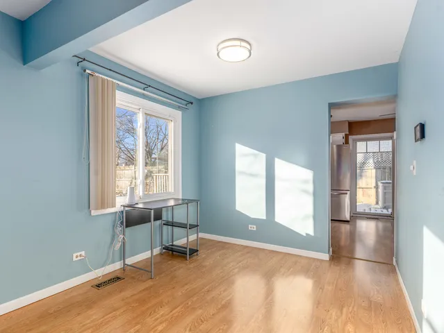 $350,000 | 1655 Trafalgar Lane, Aurora, IL 60504