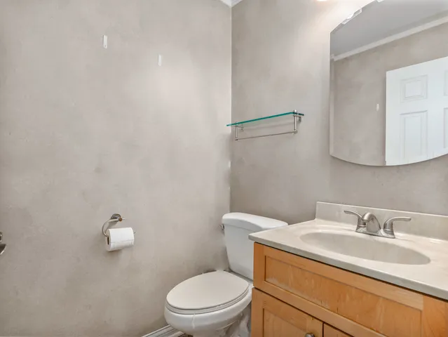 $350,000 | 1655 Trafalgar Lane, Aurora, IL 60504