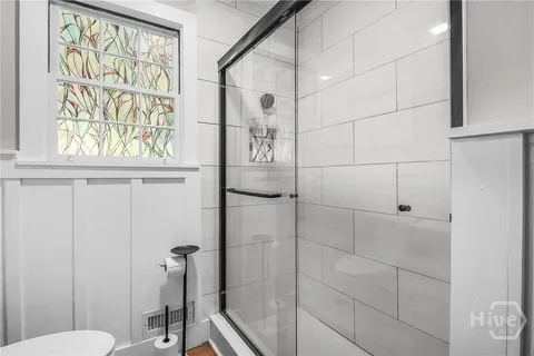 $525,000 | 712 Columbus Drive, Savannah, GA 31405