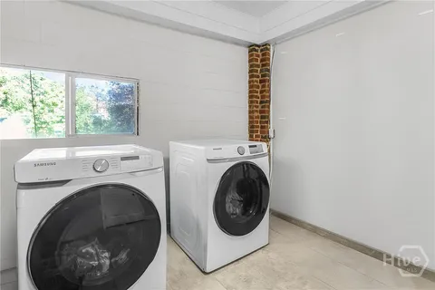 $525,000 | 712 Columbus Drive, Savannah, GA 31405