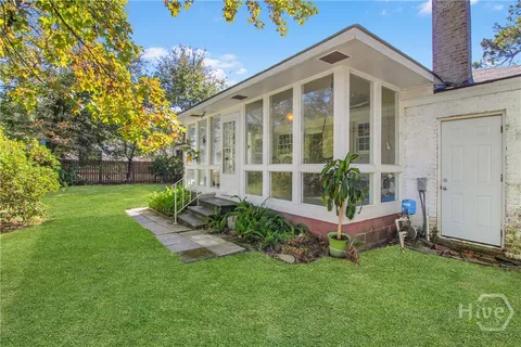 $525,000 | 712 Columbus Drive, Savannah, GA 31405