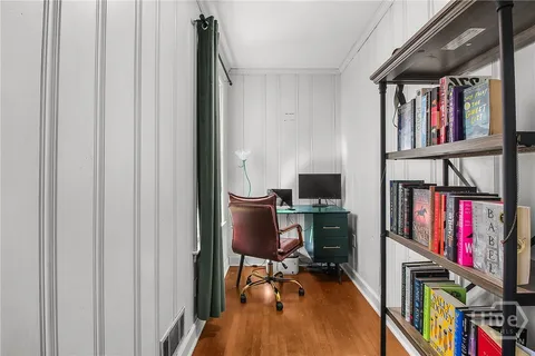 $525,000 | 712 Columbus Drive, Savannah, GA 31405