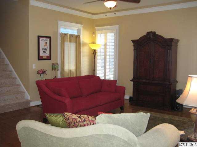 915 Cara Court Fort Mill, SC 29708 - Photo 2 of 16
