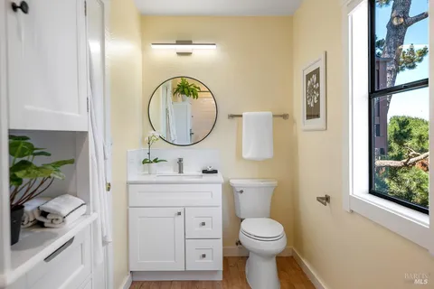 $719,000 | 204 Water Street, Point Richmond, CA 94801