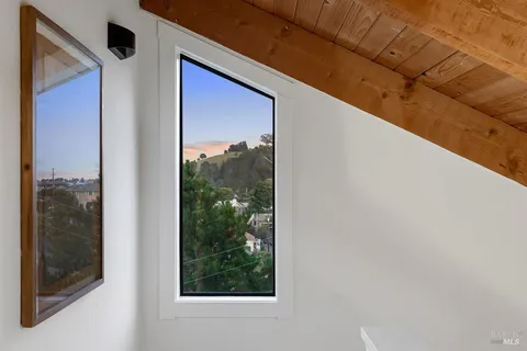 $719,000 | 204 Water Street, Point Richmond, CA 94801