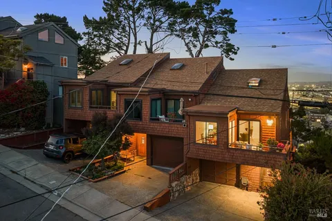 $719,000 | 204 Water Street, Point Richmond, CA 94801