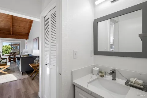 $719,000 | 204 Water Street, Point Richmond, CA 94801