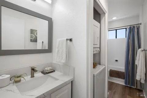 $719,000 | 204 Water Street, Point Richmond, CA 94801