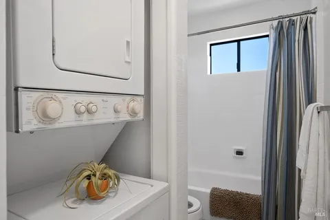 $719,000 | 204 Water Street, Point Richmond, CA 94801