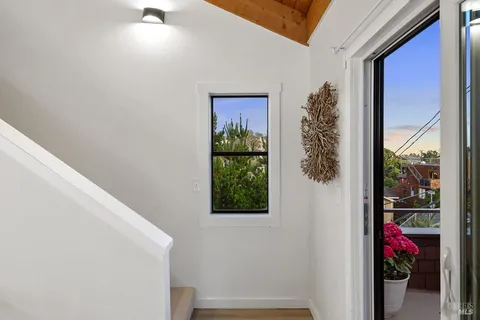$719,000 | 204 Water Street, Point Richmond, CA 94801