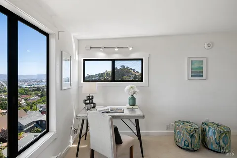 $719,000 | 204 Water Street, Point Richmond, CA 94801