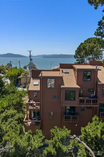 $719,000 | 204 Water Street, Point Richmond, CA 94801