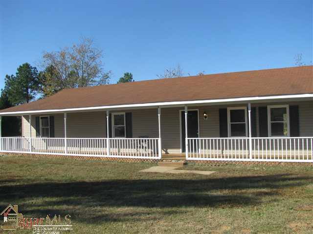 2573 Trammel Road Woodruff, SC 29388 - Photo 2 of 8