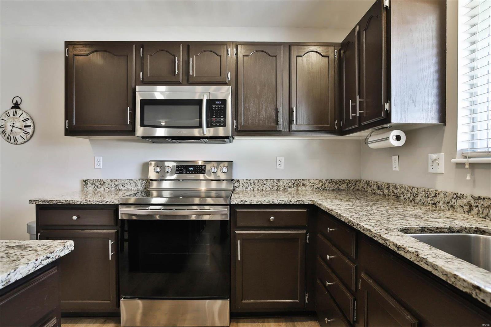 1013 North Brampton Drive St. Charles, MO 63304 - Photo 25 of 52