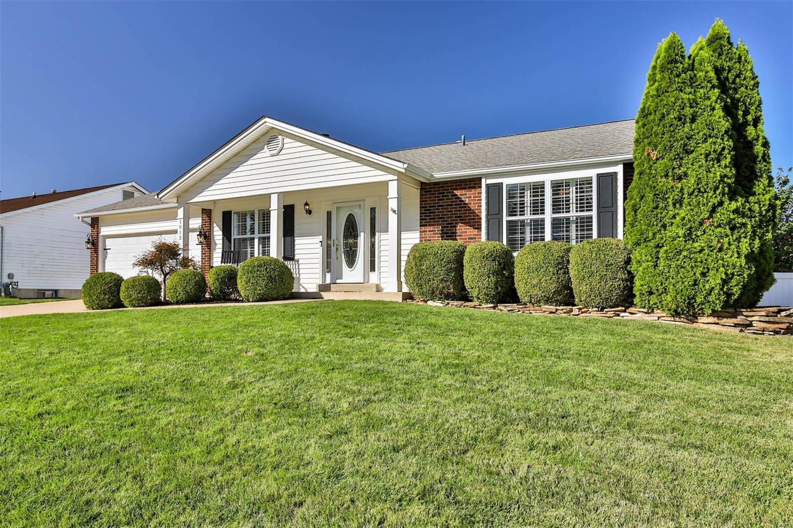 1013 North Brampton Drive St. Charles, MO 63304 - Photo 3 of 52